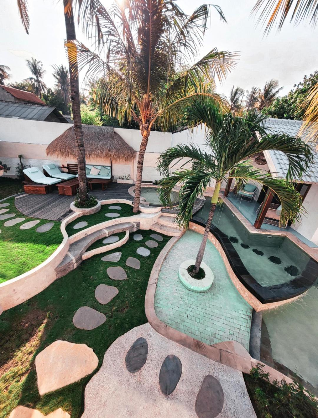 The White Key Luxury Villas Gili Trawangan Exteriör bild