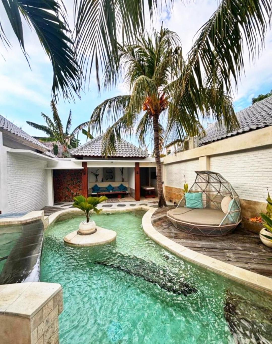 The White Key Luxury Villas Gili Trawangan Exteriör bild