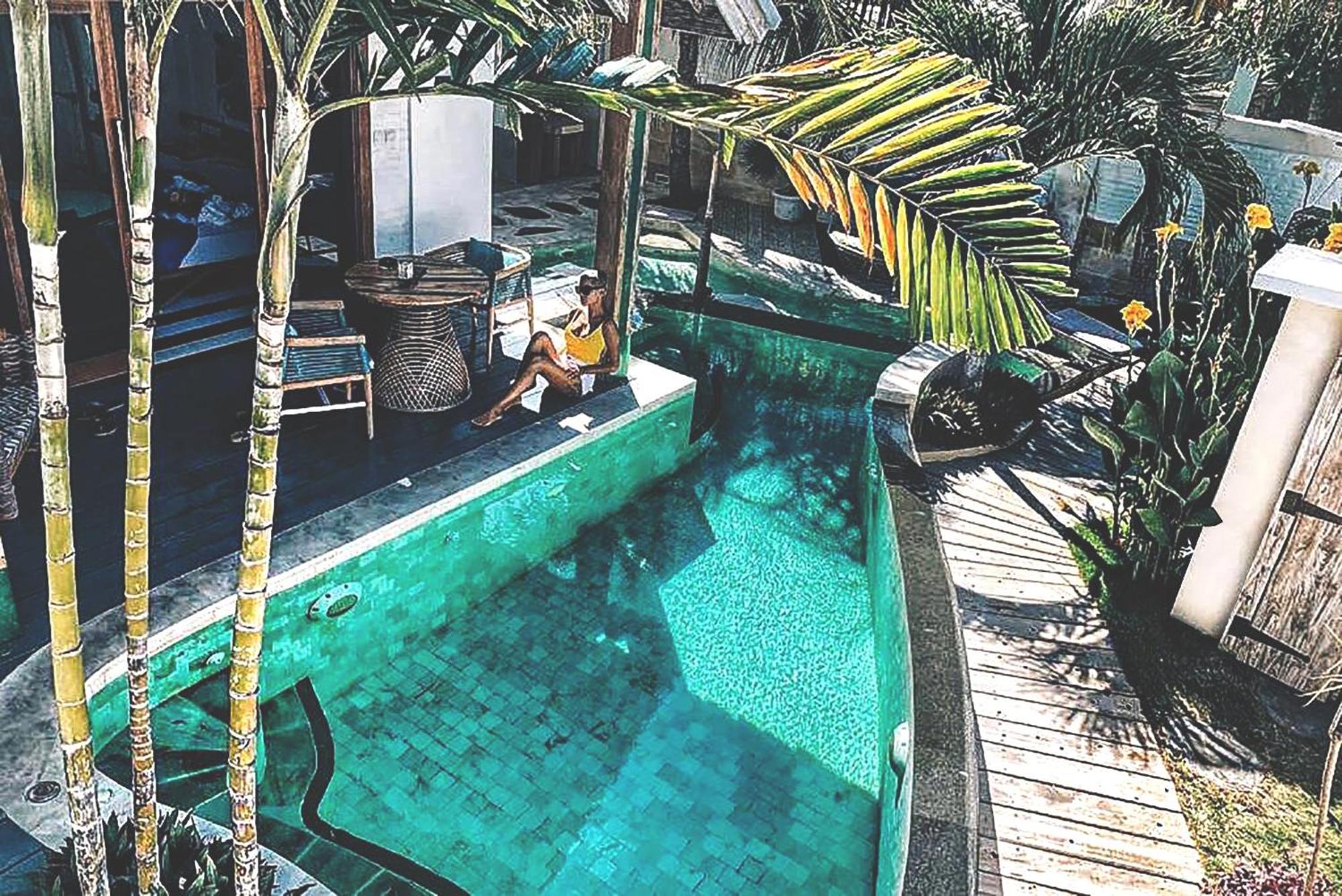 The White Key Luxury Villas Gili Trawangan Exteriör bild